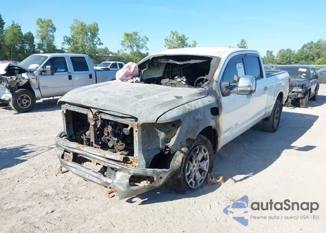 2017 Nissan Titan Xd Sl Diesel z USA, uszkodzony, nr VIN 1N6BA1F42HN549782